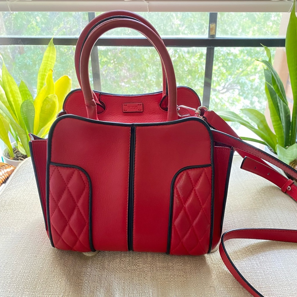 Tod’s Red Leather Quilted Sella Luxury Bag / Purse